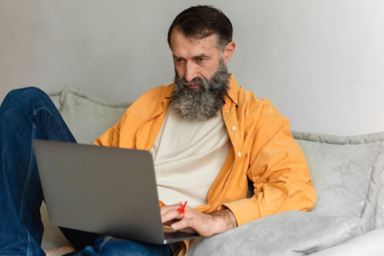 Espace de travail moderne pour l'apprentissage fintech